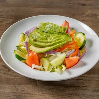 Garden Salad with Avocado